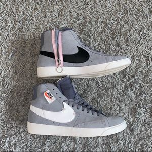 Nike Women's Gray and Black High-Top Sneakers